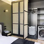 Upside 4*