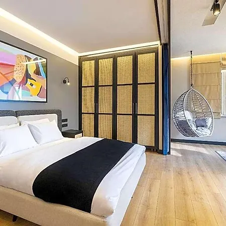 Upside 4* Istanbul