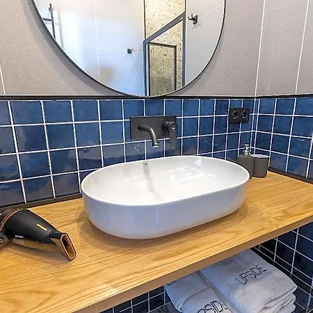 Aparthotel Upside 4*