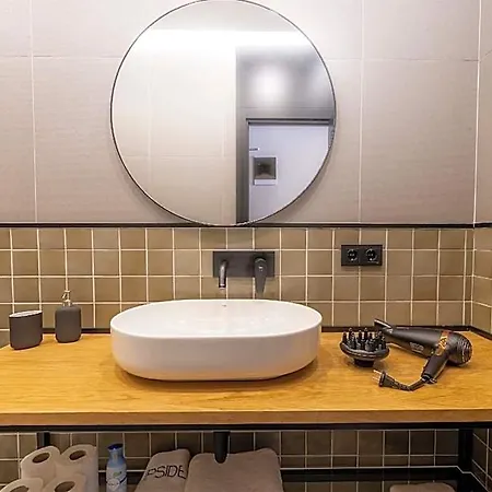Upside 4* Istanbul